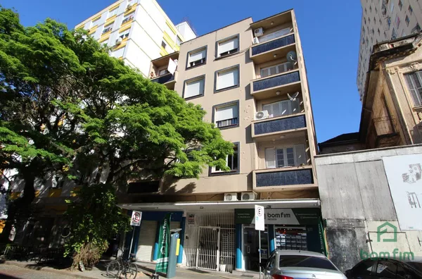 Apto de 4 dorm. para venda, ao lado do Gasômetro, Bairro Centro Histórico, Porto Alegre/RS.