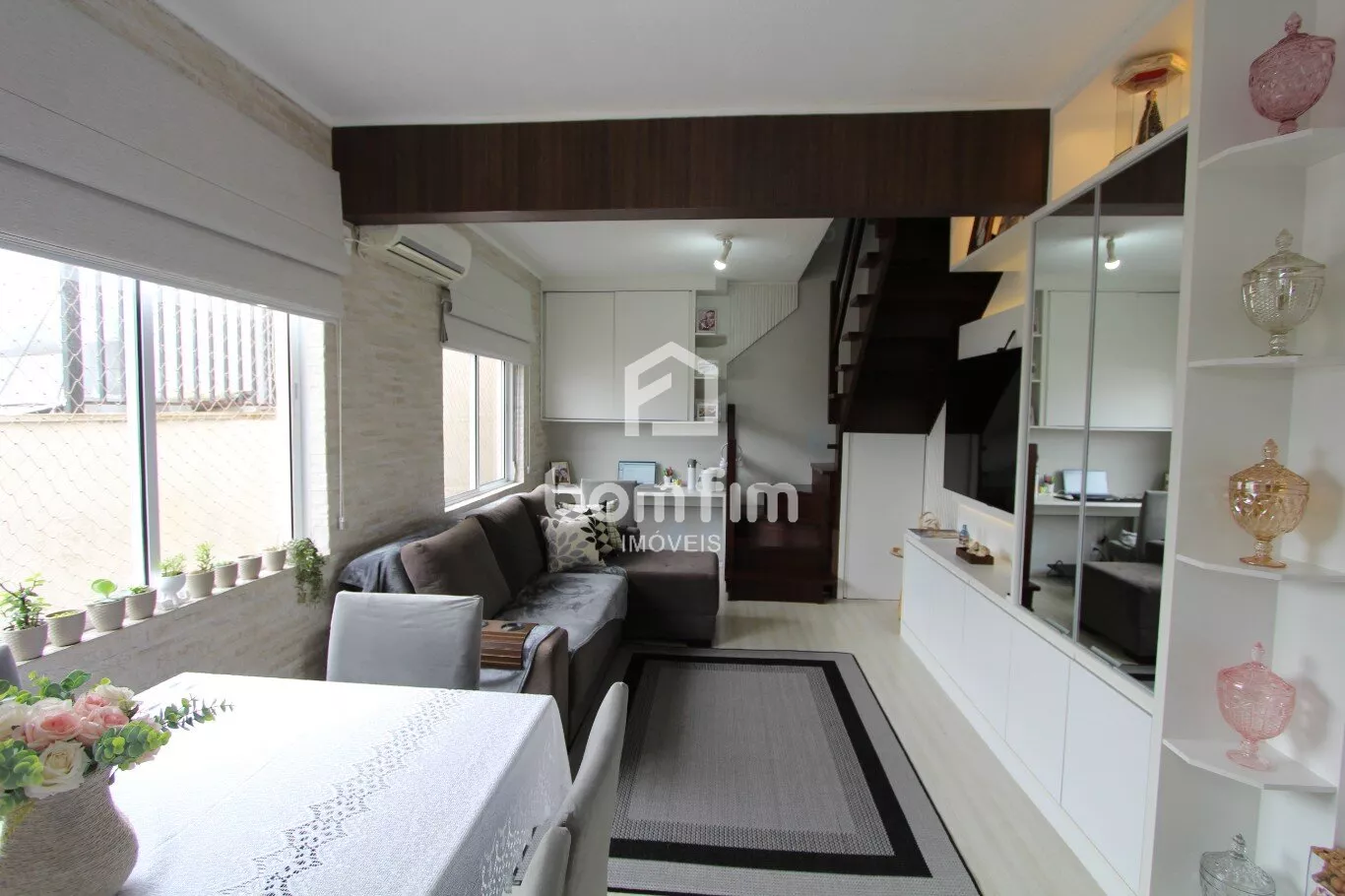 Apartamento, 2 quartos, 75 m² - Foto 1