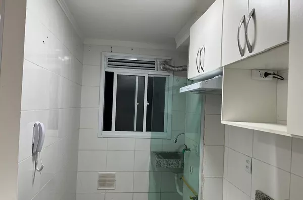 Apartamento com 2 Dormitórios e 1 vaga