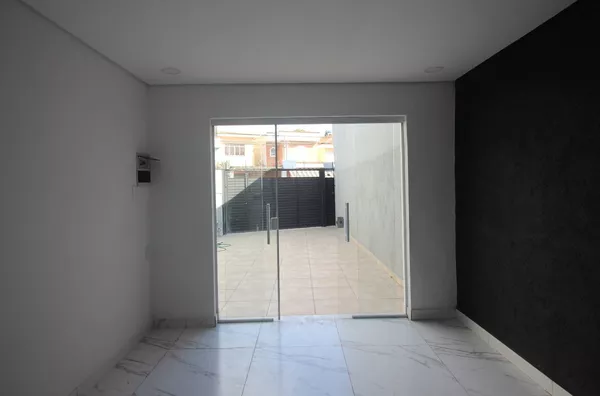 Sobrado Jardim São José com 2 dormitórios e 4 vaga