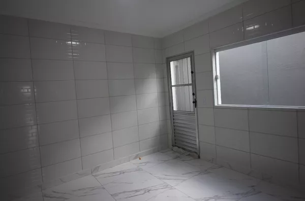 Sobrado Jardim São José com 2 dormitórios e 4 vaga