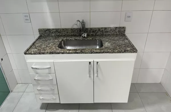 Apartamento com 2 Dormitórios e 1 vaga