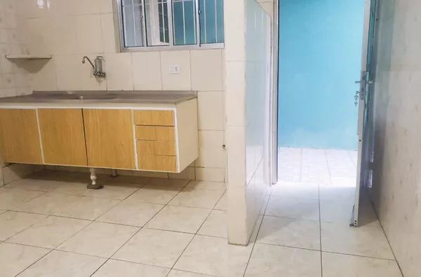 SOBRADO COM 2 DORMITÓRIOS 1 VAGAS AO LADO DA ESTAÇÃO PIQUERI - Foto 4