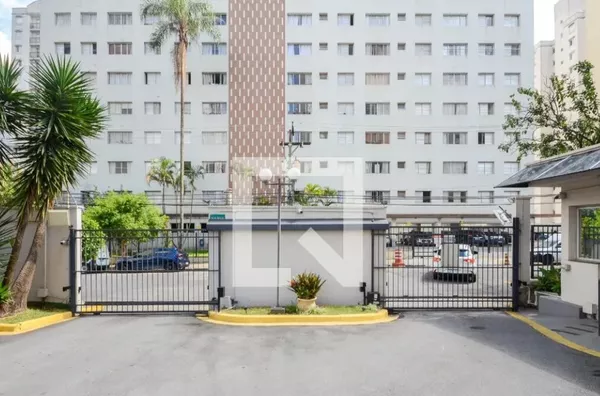 Apartamento com 2 dormitórios e 1 vaga - Foto 15
