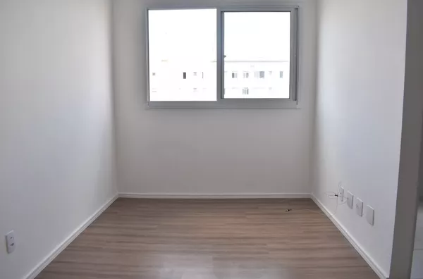 Apartamento com 2 Dormitórios e 1 vaga