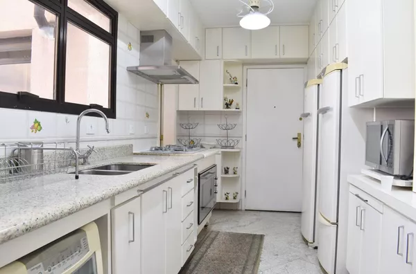 Cobertura 420m² com piscina privativa – ideal para clínica ou escritório premium em Perdizes