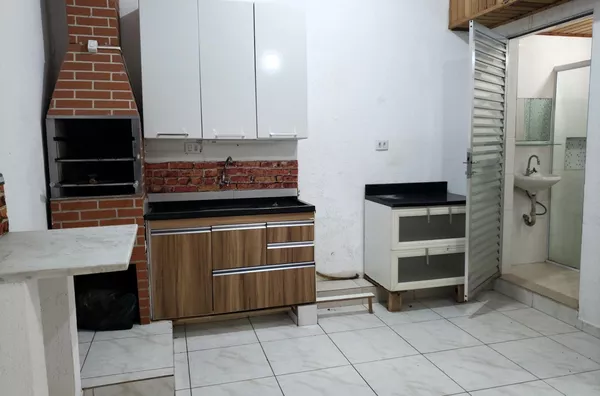 CASA COM 3 DORMITÓRIOS, 1 VAGAS EM PIRITUBA