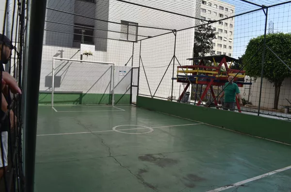 Apartamento com 2 dormitórios e 1 vaga - Foto 44