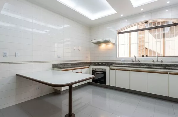Casa à venda no City América com 400 m², 5 dormitórios, 3 suítes, piscina e 6 vagas - Foto 8