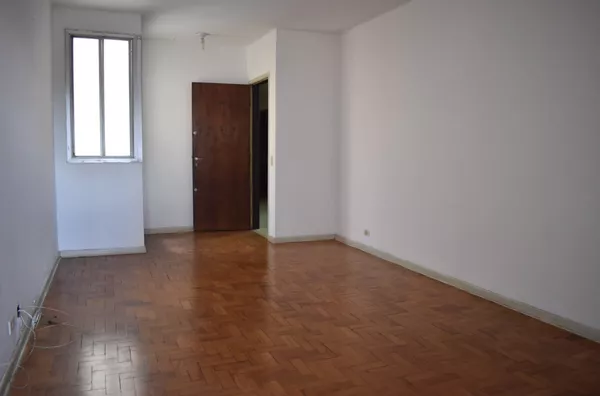 Apartamento 2 dormitórios na Lapa