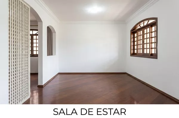 Casa à venda no City América com 400 m², 5 dormitórios, 3 suítes, piscina e 6 vagas