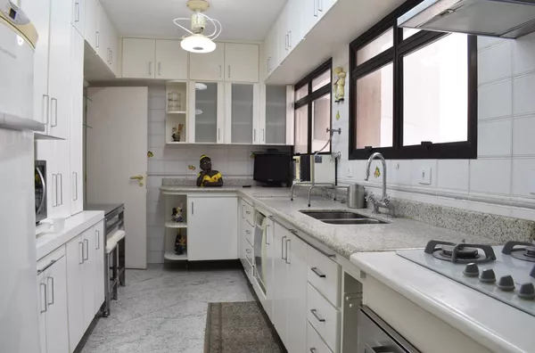 Cobertura 420m² com piscina privativa – ideal para clínica ou escritório premium em Perdizes