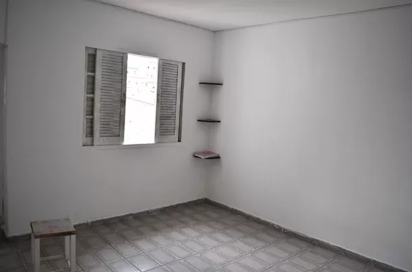 Casa com 2 dormitórios e 1 vaga - Foto 1