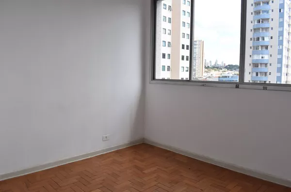 Apartamento 2 dormitórios na Lapa