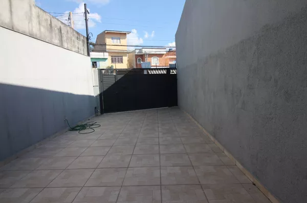 Quintal frente da casa