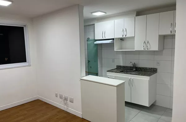 Apartamento com 2 Dormitórios e 1 vaga