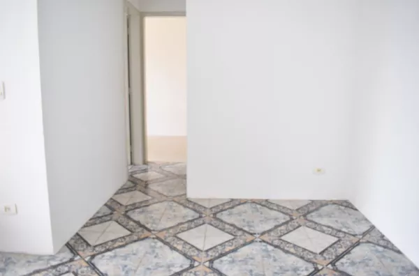 Apartamento com 2 dormitórios e 1 vaga