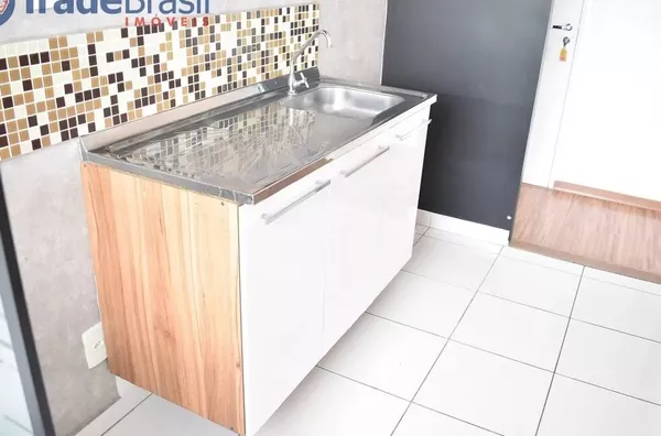 Apartamento com 2 dormitórios e 1 vaga