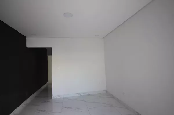 Sobrado Jardim São José com 2 dormitórios e 4 vaga