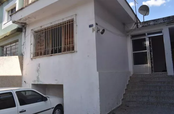 Casa com 2 dormitórios e 1 vaga