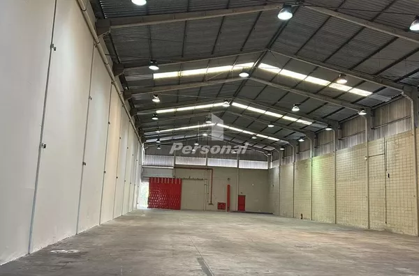Galpão Comercial de 1.600m² em Taubaté para locação! - Foto 2