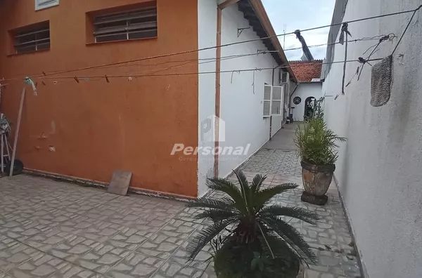 Casa com 6 dormitórios para compra ou locação,  Centro, Taubaté - Foto 8