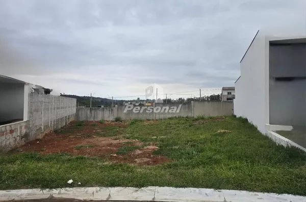 Terreno com 418m² em Condominio, Taubaté - Foto 1