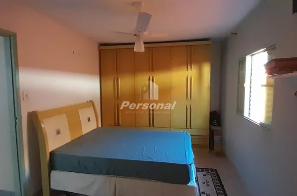 Casa à Venda no Parque Três Marias, Taubaté – 4 Dormitórios, Edícula e 3 Vagas Cobertas - Foto 9