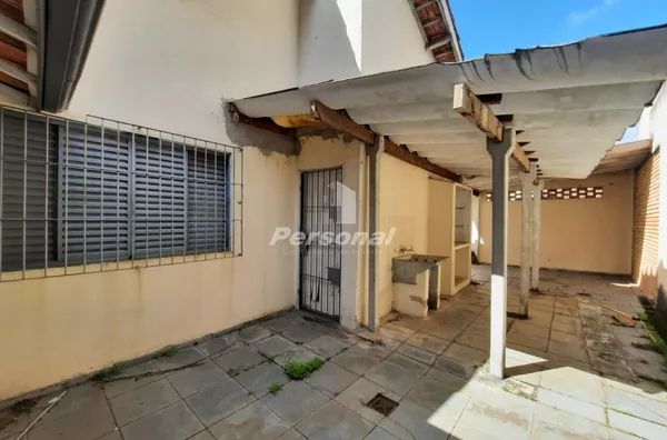 Oportunidade casa região central de Taubaté  a venda - Foto 2