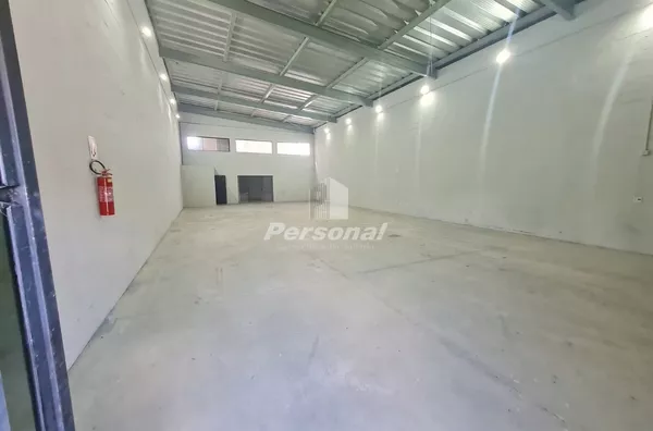 Pavilhão de 300m² para locação,  Parque Paduan, Taubaté - Foto 1