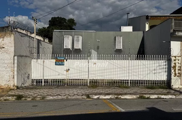 Casa de 224m² para venda no Centro de Taubaté! - Foto 1