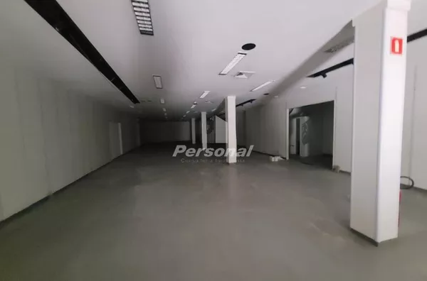- Excelente Ponto comercial no Centro, Taubaté