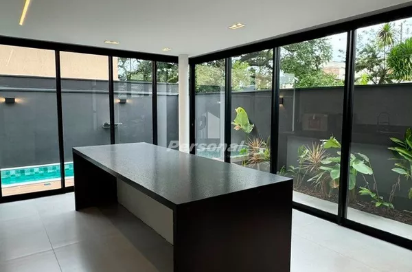 Casa de 3 suítes amplas, no Condomínio Verdes Vales