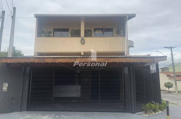 Personal Consultoria imobiliária apresenta para venda 1 sobrado e ponto comercial  embaixo... - Foto 1