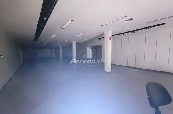 - Excelente Ponto comercial no Centro, Taubaté