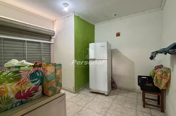 Casa com Ponto Comercial, Edícula Sobrado e Terreno de 400 m²,  Parque Urupês, Taubaté