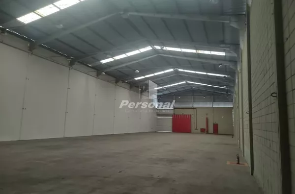 Galpão Comercial de 1.600m² em Taubaté para locação! - Foto 4