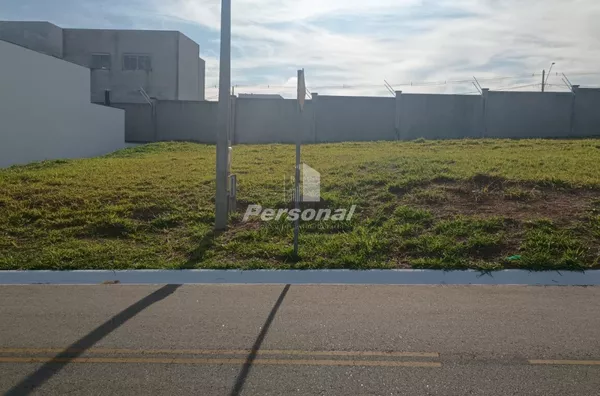Terreno para venda no Condomínio Residencial jade,  Vale Dos Cristais, Taubaté, 250 m² - Foto 1