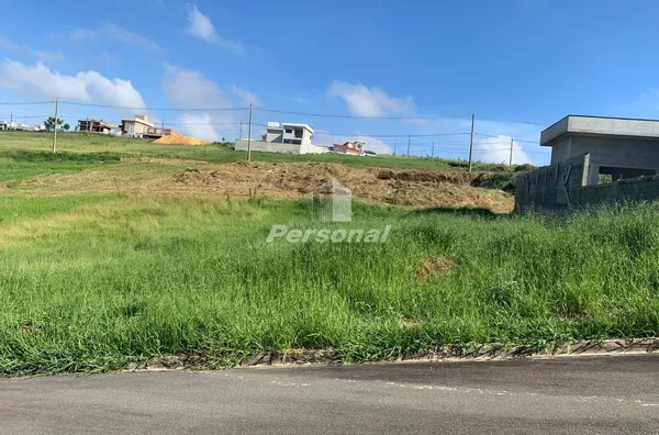 Excelente terreno de 630m² em aclive no Condomínio Conde Taubaté, Taubaté/SP - Foto 1