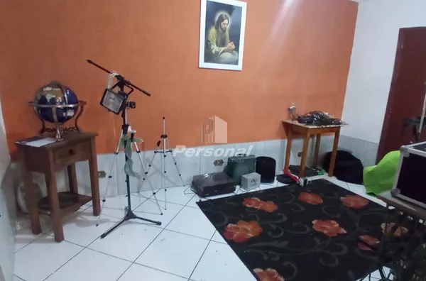 Casa com 6 dormitórios para compra ou locação,  Centro, Taubaté