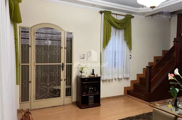 Casa para venda com 3 dormitórios, Centro, Taubaté