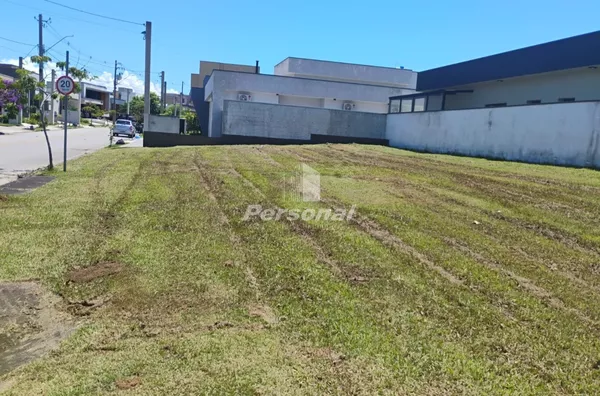 Terreno à venda de 325 m², Condomínio Ouroville, Taubaté - Foto 1