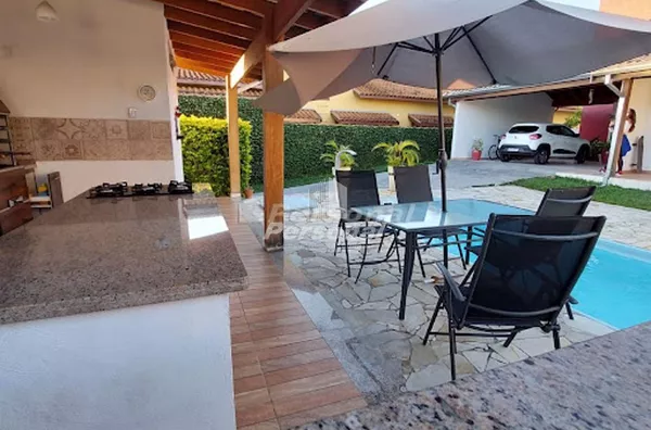 Casa com 3 dormitórios à venda, 259 m² por R$ 960.000,00 - Nossa Senhora do Perpétuo Socorro - Pindamonhangaba/SP - Foto 2