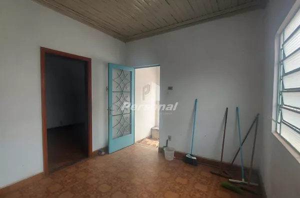 Casa com 3 dormitórios à venda, 100 m² por R$ 380.000 - Centro - Taubaté/SP - Foto 1