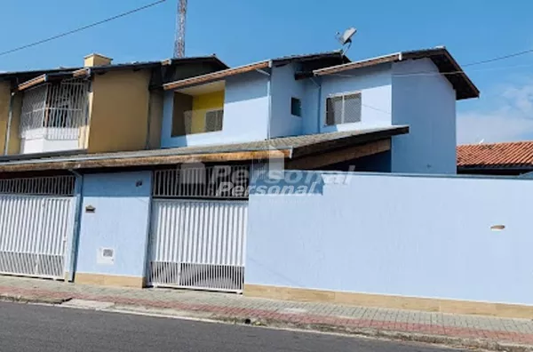 Sobrado com 2 dormitórios à venda, 140 m² por R$ 375.000,00 - Jardim Gurilândia - Taubaté/SP - Foto 2