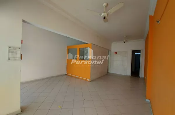 Salão para alugar, 45 m² por R$ 2.071,92/mês - Centro - Taubaté/SP - Foto 1
