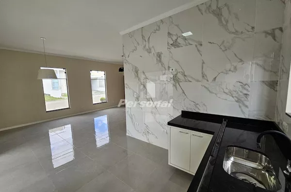 Casa à Venda no Condomínio Alphaville, Taubaté