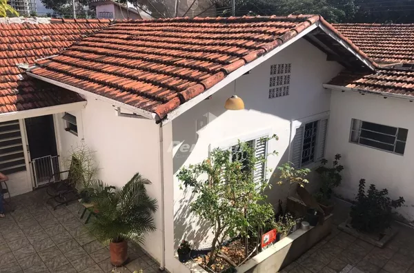 A casa no Conjunto Urupês, localizada atrás do Senai, é uma excelente opção para quem procura um... - Foto 1