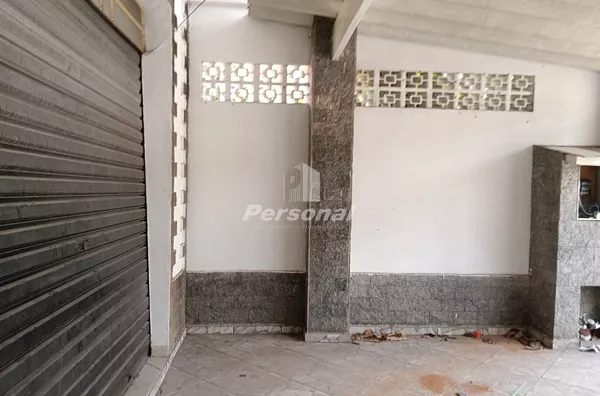 Ponto comercial com apartamento de 1 quarto em cima. Parque Aeroporto, Taubaté SP - Foto 1