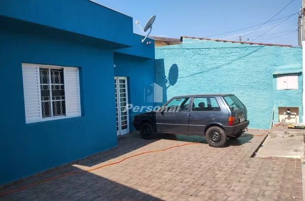 Casa para venda e locação com piscina, Jardim Sonia Maria, Taubaté - Foto 1